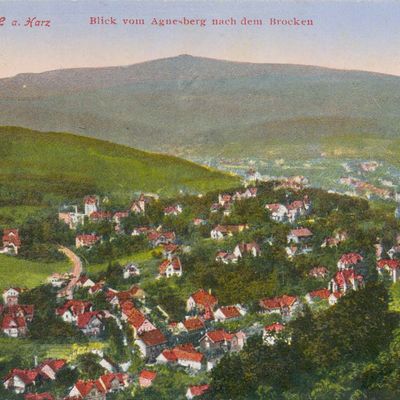 Bild vergrößern: PK_V_0334 Wernigerode Stadtansichten Blick vom Agnesberg nach dem Brocken