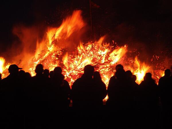 easter-fire-22539