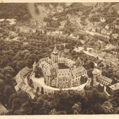 Bild vergrößern: PK_I_0066 Wernigerode Schloss Luftaufnahme