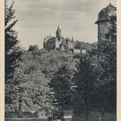 Bild vergrößern: PK_I_0099 Wernigerode Schloss Blick zum Schloss