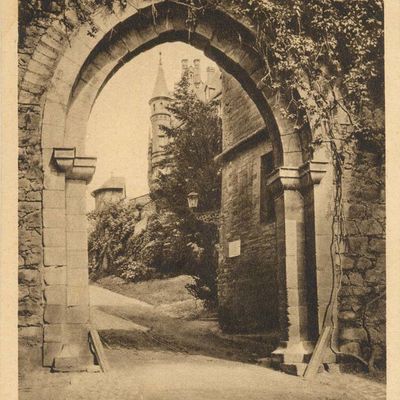 Bild vergrößern: PK_I_0214 Wernigerode Schloss Eingangs-Burgtor