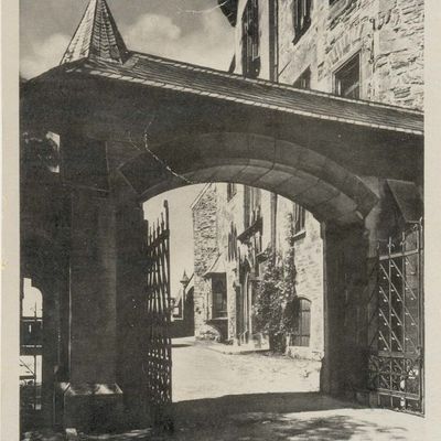 Bild vergrößern: PK_I_0250 Wernigerode Schloss Gr. Einfahrt m Hauptp.