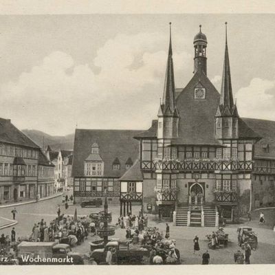 Bild vergrößern: PK_II_0066 Wernigerode Rathaus Wochenmarkt