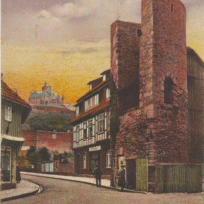 Bild vergrößern: Wernigerode Innenstadt Schloss mit Dullenturm (PK_III_0036)