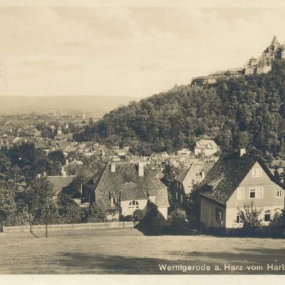 Bild vergrößern: PK_V_0035 Wernigerode Stadtansichten Wernigerode v. d. Harburg aus gesehen