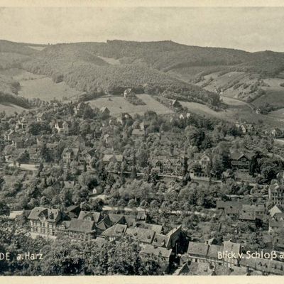 Bild vergrößern: PK_V_0031 Wernigerode Stadtansichten Blick vom Schloss auf die Stadt