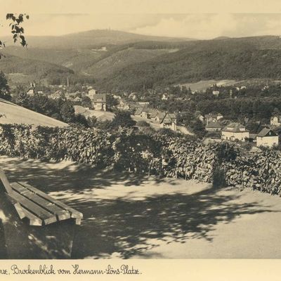 Bild vergrößern: PK_V_0073 Wernigerode Stadtansichten Brockenblick v. Hermann-Löns-Platz