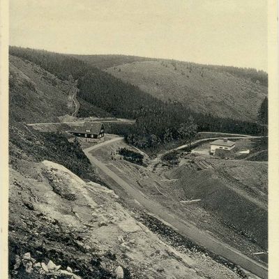 Bild vergrößern: PK_VI_0279 Wernigerode Ausflugsziele Blick von der Talsperre ins Zilliertal