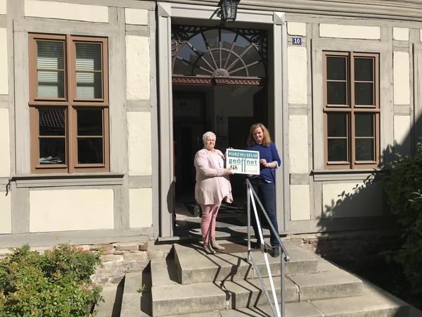 Wir haben geöffnet ...