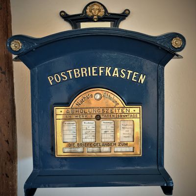 Postbriefkasten