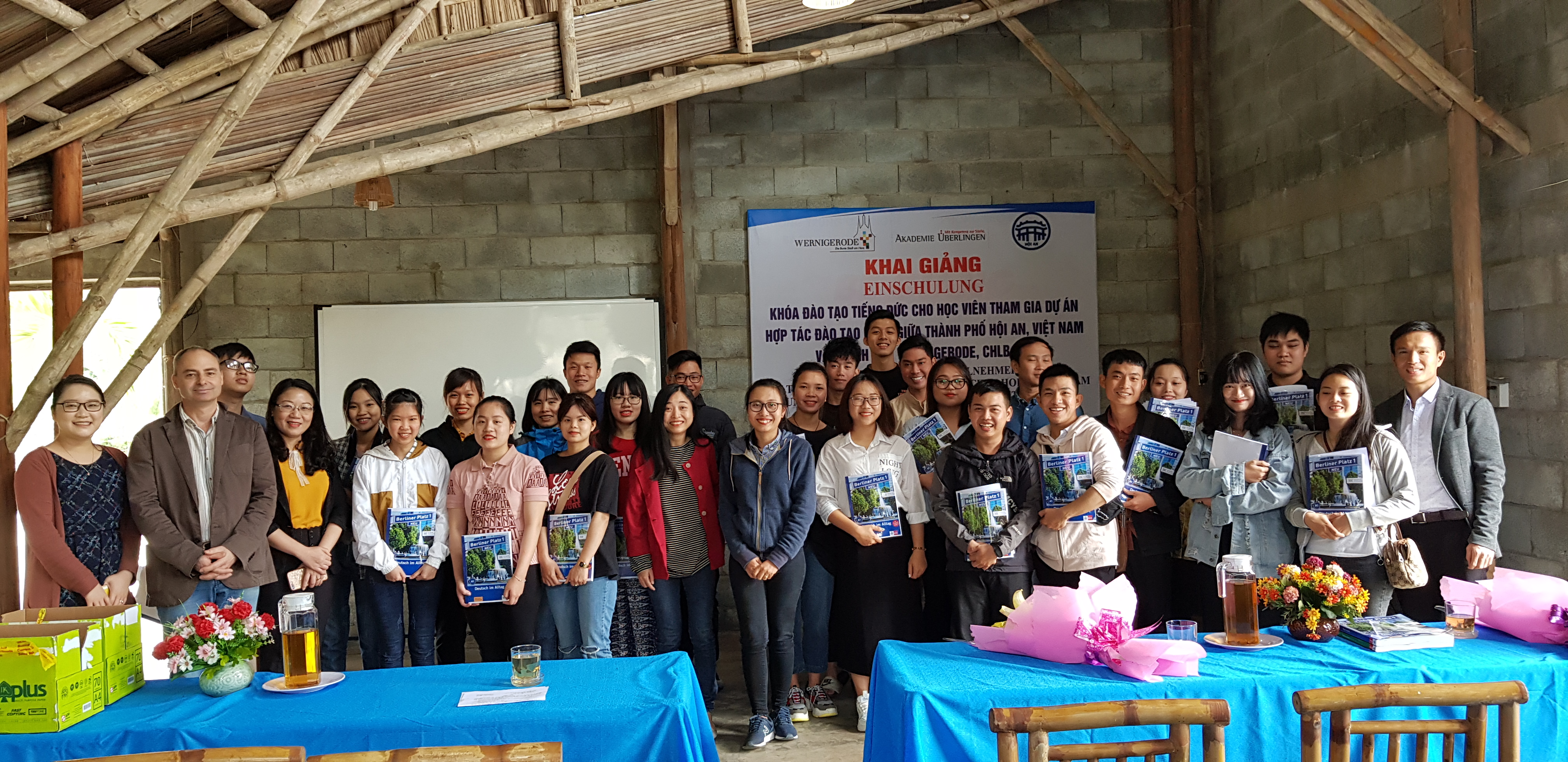 Teilnehmer des Berufsausbildungs- und Fachkräfteprojektes in Hoi An © Akademie Überlingen