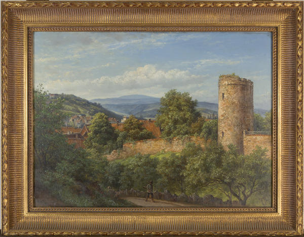 Stadtmauer mit Turm am Burgberg