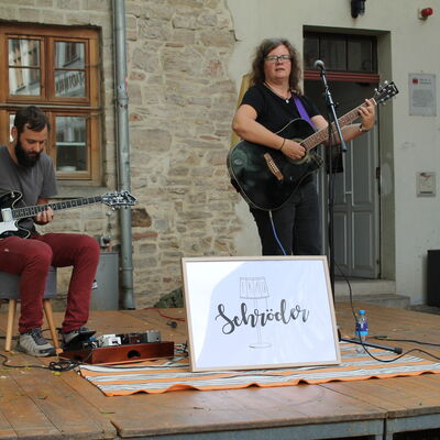 Band "Frau Schröder"