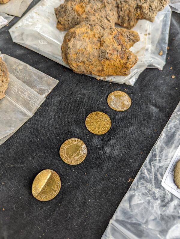 Goldmünzen_Grabung_Kloster_Himmelpforte