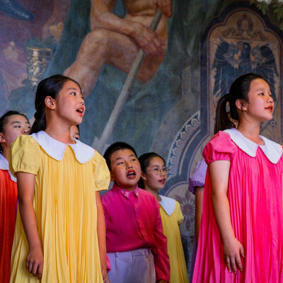 Benefizkonzert Brahms - Nanjing Langlang  Children's Choir aus China