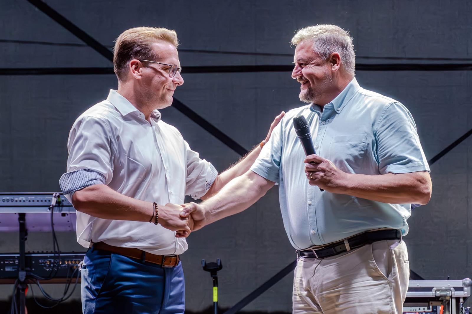 001 Delegationsreise nach Heltau