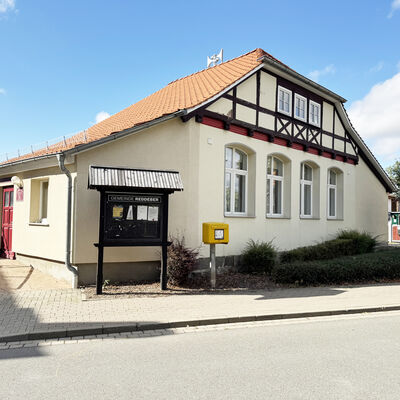 Bild vergr&ouml;&szlig;ern: Dorfgemeinschaftshaus Reddeber